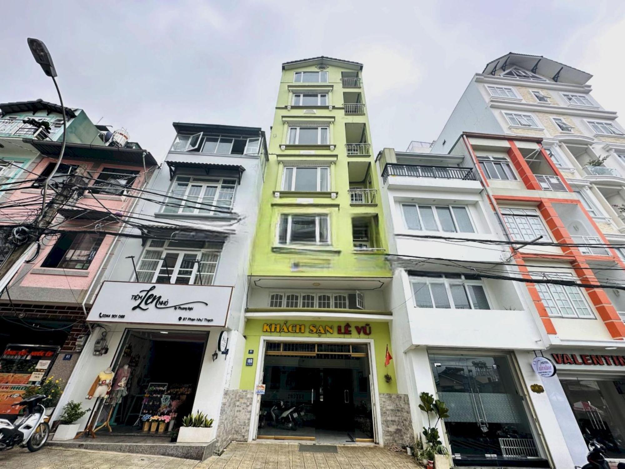 Oyo 1196 Le Vu Hotel 달랏 외부 사진