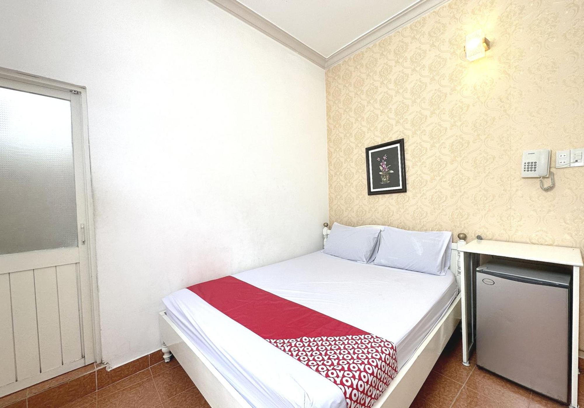 Oyo 1196 Le Vu Hotel 달랏 외부 사진