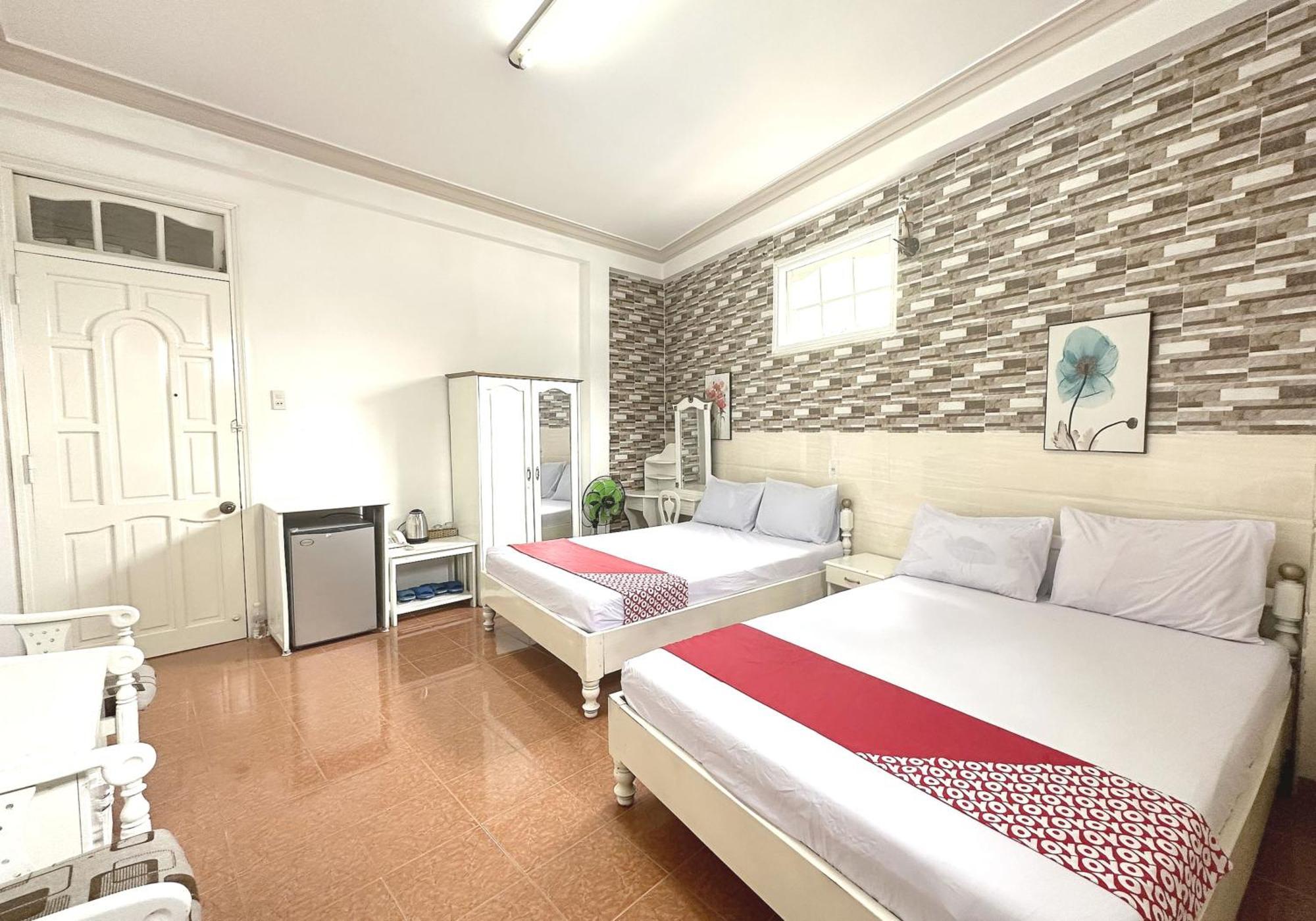 Oyo 1196 Le Vu Hotel 달랏 외부 사진