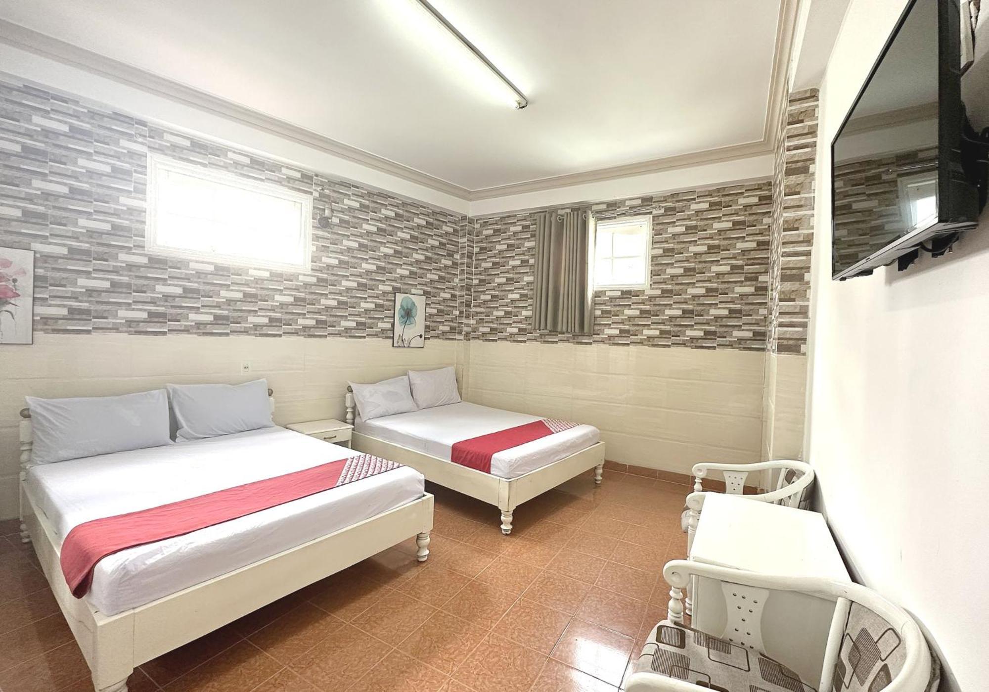 Oyo 1196 Le Vu Hotel 달랏 외부 사진