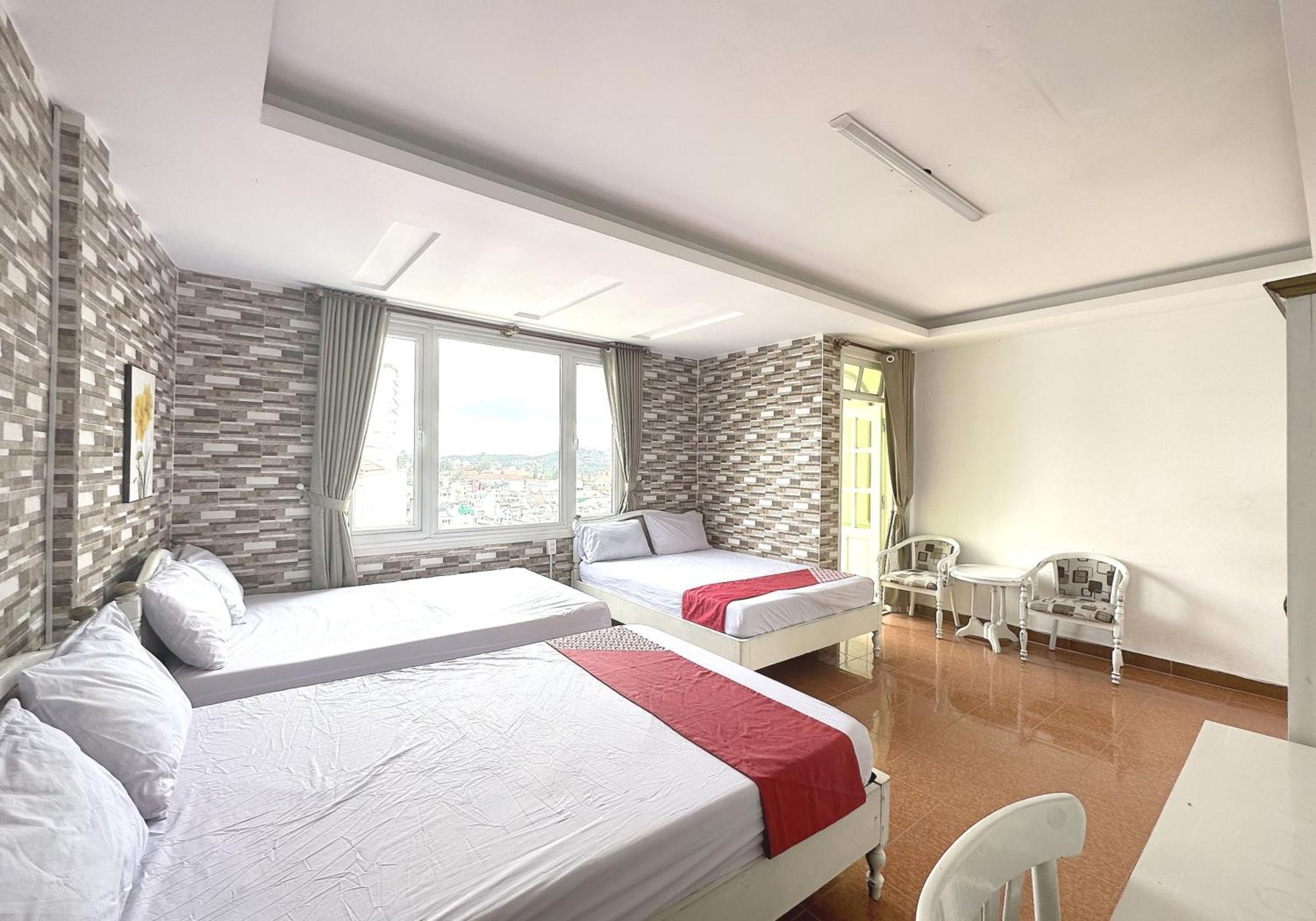 Oyo 1196 Le Vu Hotel 달랏 외부 사진
