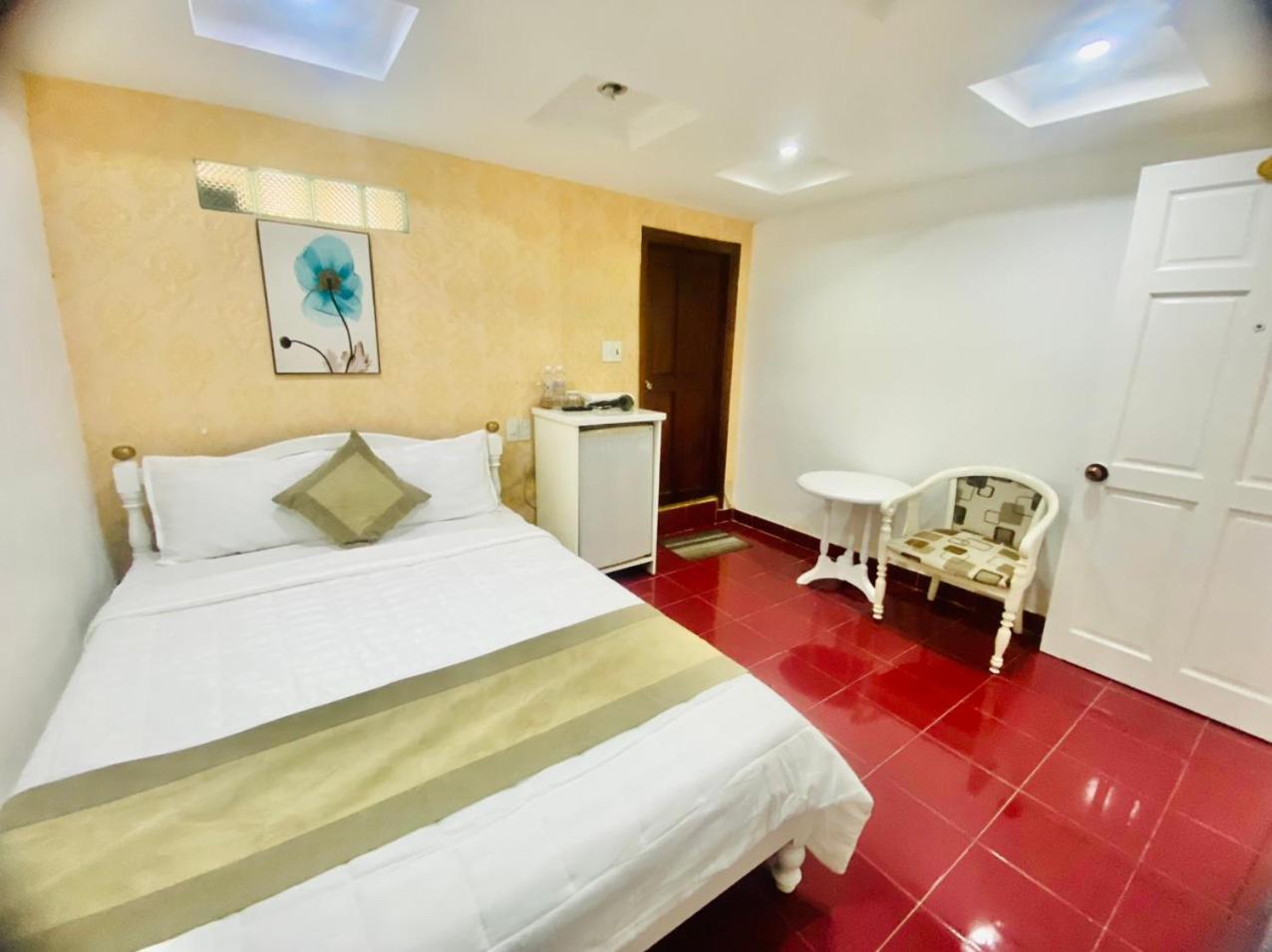 Oyo 1196 Le Vu Hotel 달랏 외부 사진