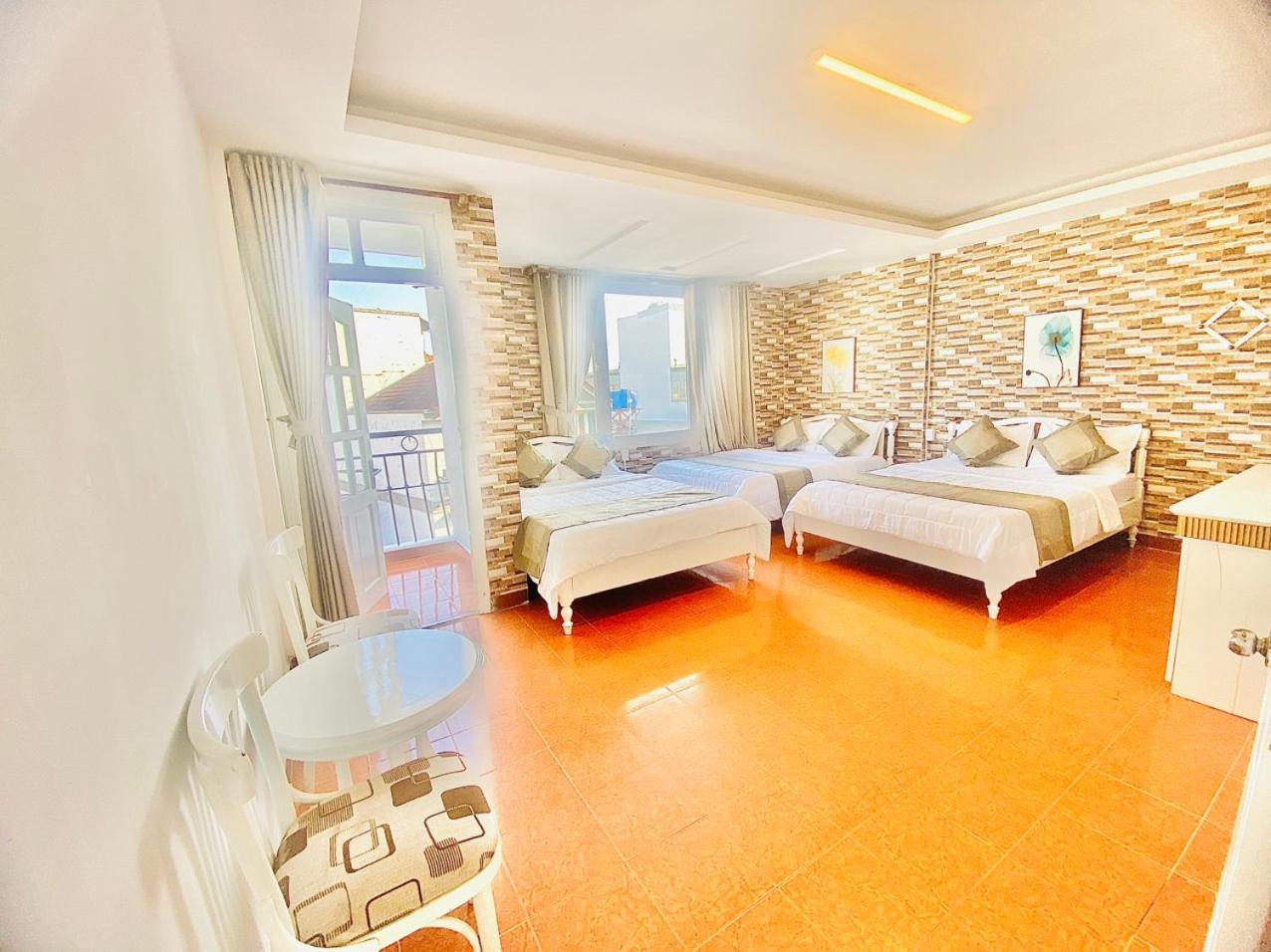 Oyo 1196 Le Vu Hotel 달랏 외부 사진