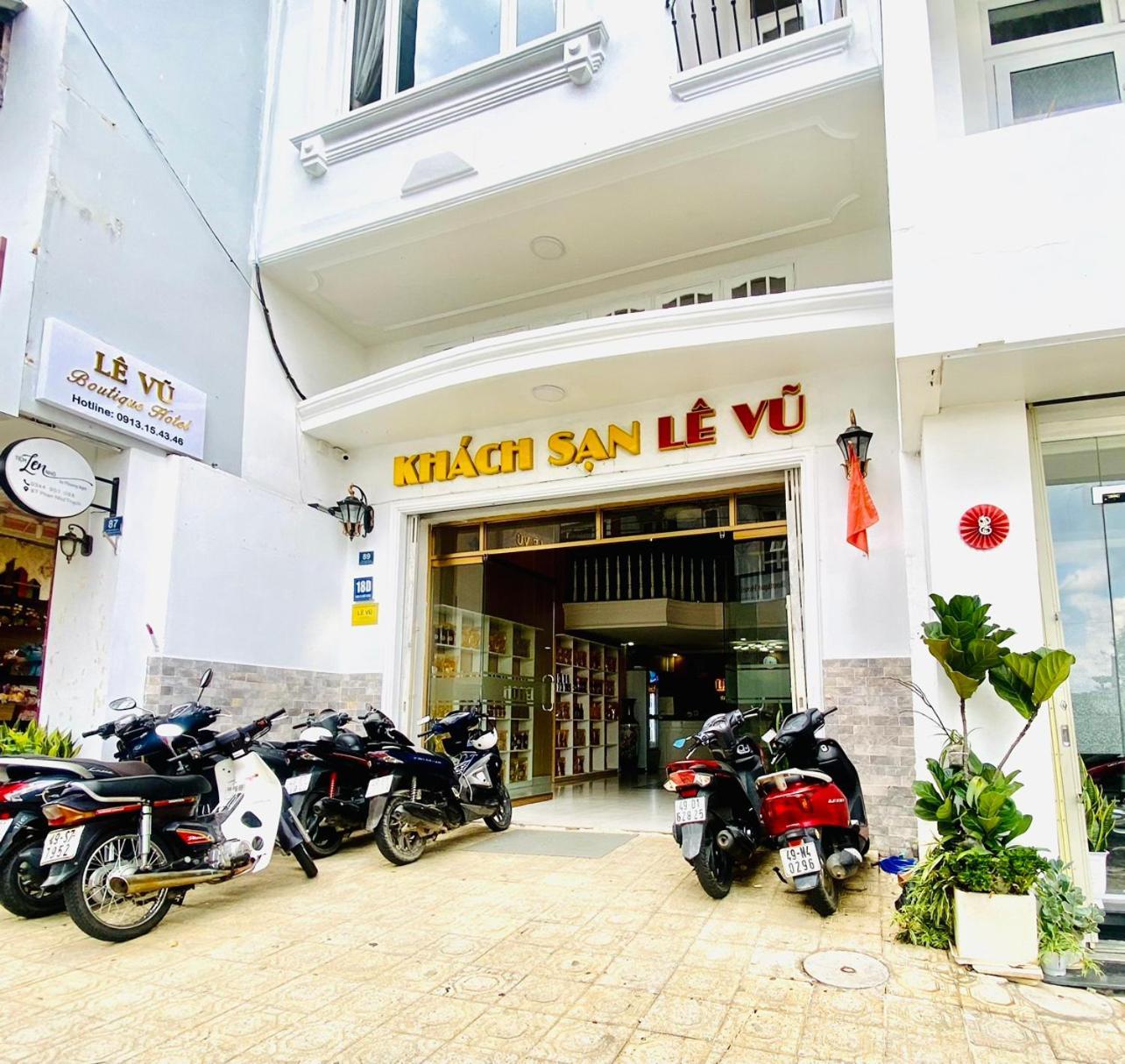 Oyo 1196 Le Vu Hotel 달랏 외부 사진